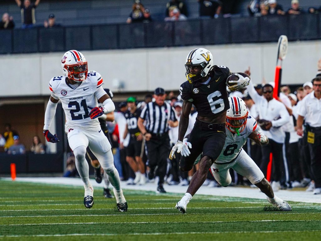 Football: No. 15 Vanderbilt takes down Auburn, 45-38, in overtime thriller – The Vanderbilt Hustler
