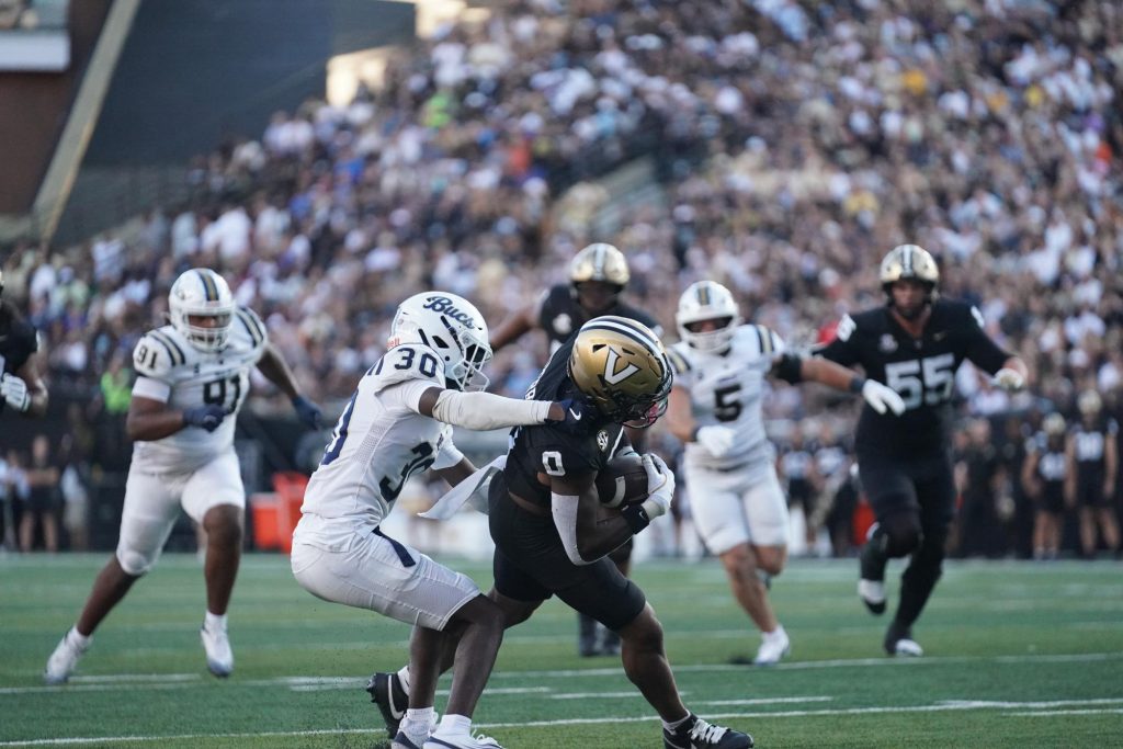 Football: Vanderbilt dominates Charleston Southern, 45-3, to begin season 1-0 – The Vanderbilt Hustler