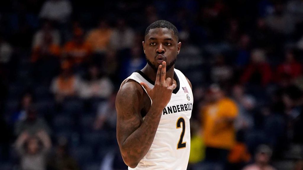“I Got My Groove Back”: How Duke Miles Found Himself Again at the SEC Tournament – Sports Illustrated