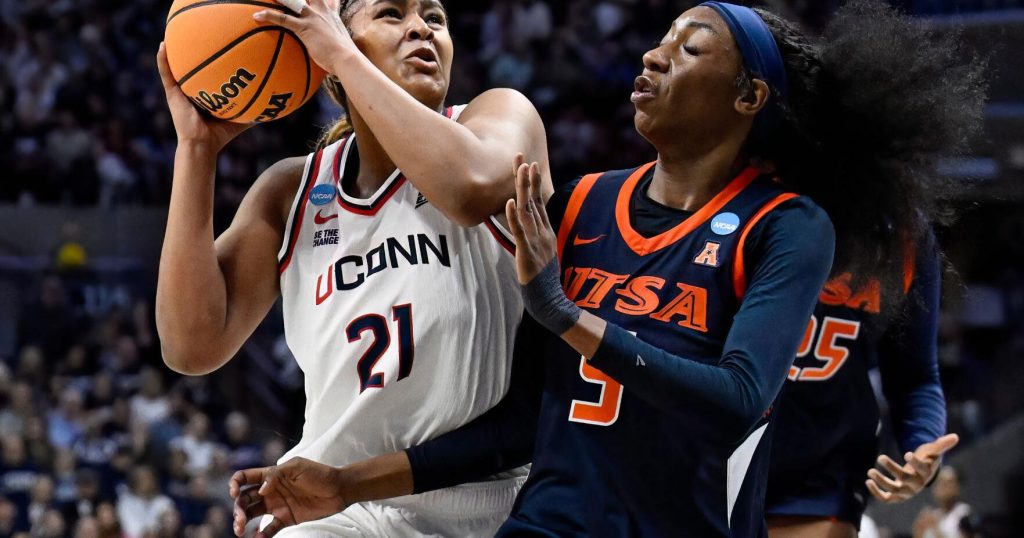 Sweet 16 regulars UConn and Notre Dame join UNC and Vanderbilt in women's regional semifinals – The Killeen Daily Herald