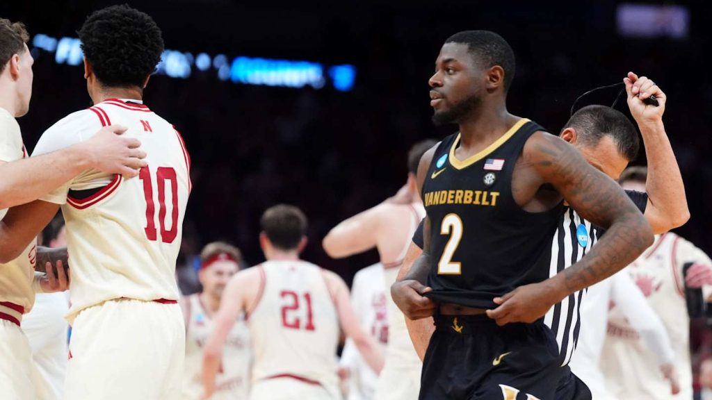 Takeaways From Vanderbilt Basketball's 74-72 Loss To Nebraska – si.com