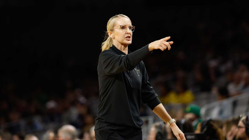 Shea Ralph Sweeps Coaching Awards: The Anchor – si.com