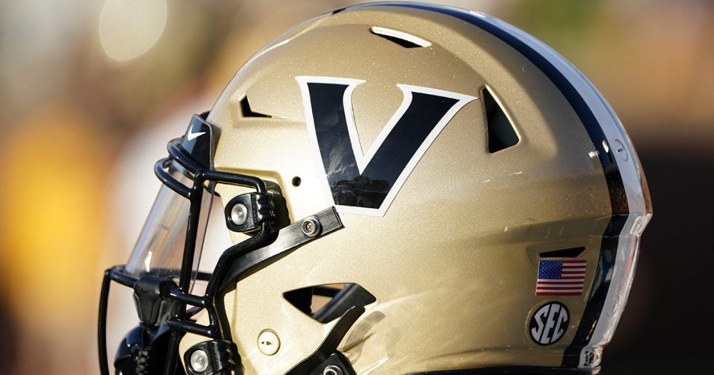 2027 WR Davion Crumitie commits to Vanderbilt – On3