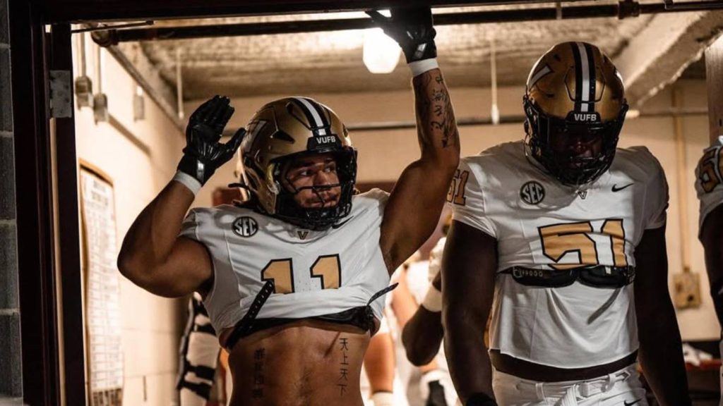 Exclusive: Clark Lea Gives Injury Update on Vanderbilt Football Linebacker Bryan Longwell – Sports Illustrated