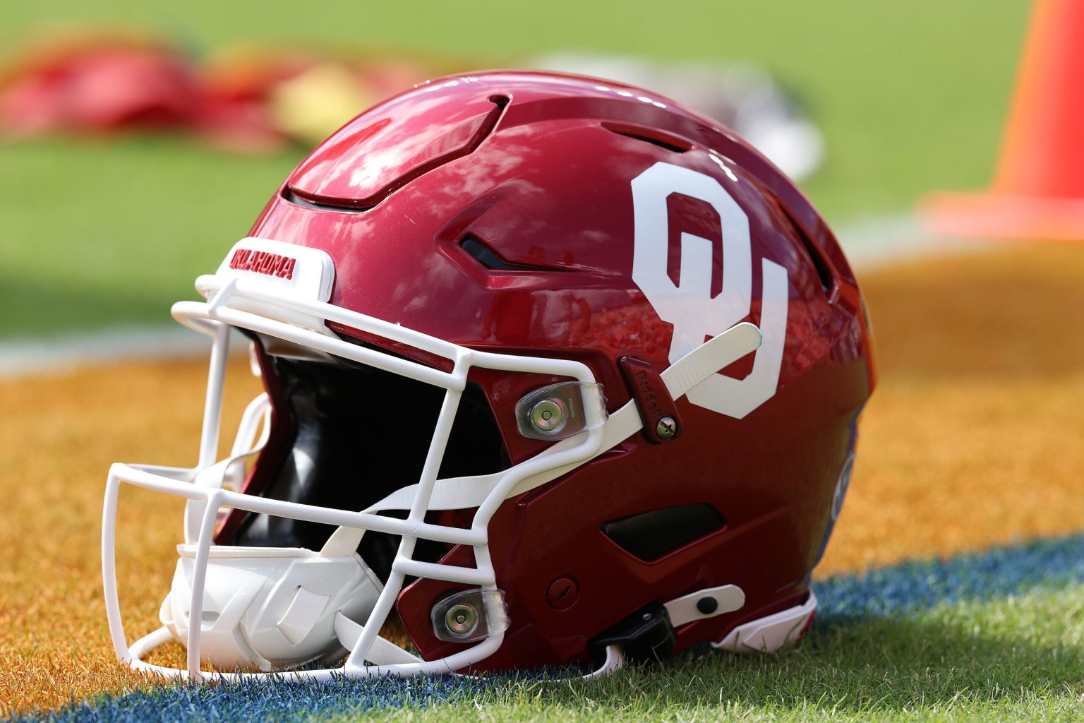 Oklahoma beats Texas, Vanderbilt for 2027 CB out of Lone Star State – Saturday Down South