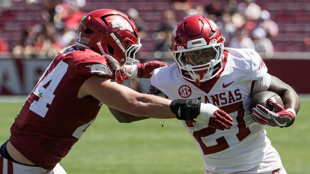 Razorbacks Might be Catching Vanderbilt at Right Time in 2026 – Sports Illustrated