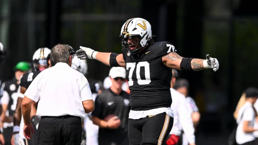 Exclusive: Cade McConnell Has Big Goals For Final Vanderbilt Football Season – Sports Illustrated