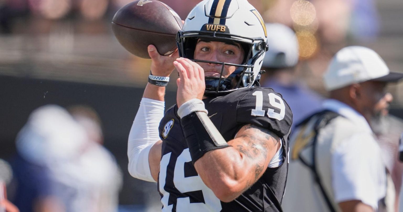 Vanderbilt QB Decision Football – Idaho State Journal