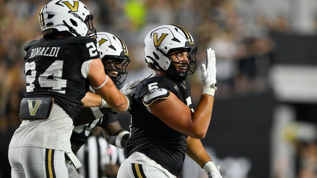 Vanderbilt Football Stock Exchange After Week 1 Win Over Austin Peay – Sports Illustrated