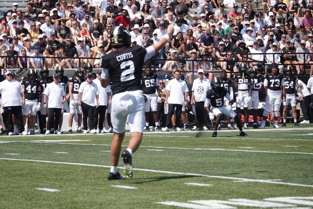 This Week in College Football Week 4: Top talent in Knoxville – The Vanderbilt Hustler