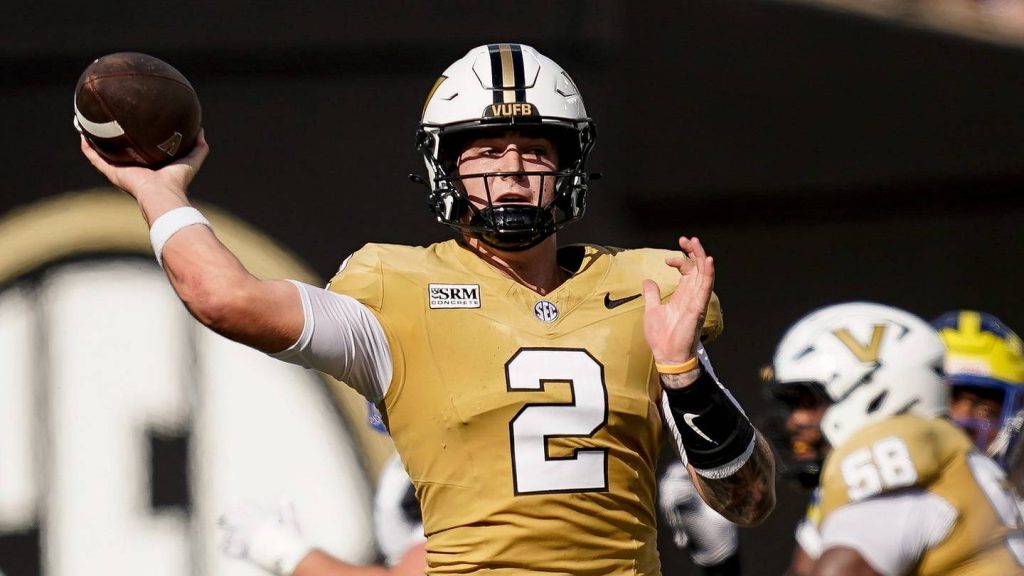 Takeaways From Vanderbilt Football's 35-26 Win Over Delaware – si.com