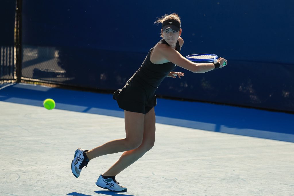 Vanderbilt Women's Tennis – Multiple Dores Still Dancing – Vanderbilt Commodores