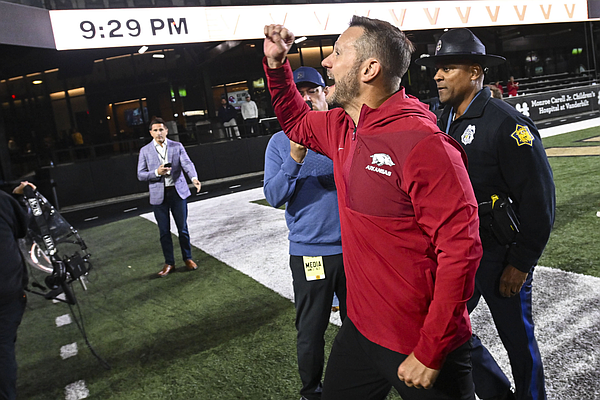 4 takeaways from Arkansas football's win at Vanderbilt – Whole Hog Sports