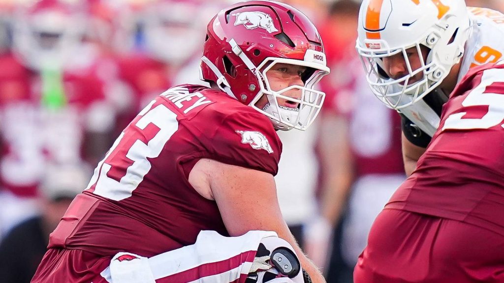 Razorbacks' OL Earns Player of The Week Honors After Victory Over Vanderbilt – Sports Illustrated
